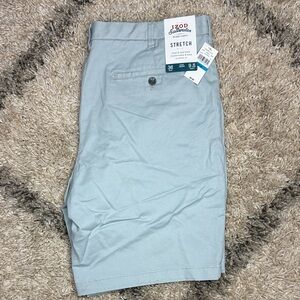 IZOD Men's Sky Blue Flat Front Shorts